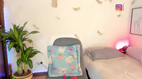 Snapshot of princessluna_14 chatting on March 2026 09:51:01 PM princessluna_14 online show from March 2026 09:51:01 PM