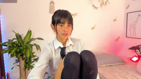 Snapshot of princessluna_14 chatting on April 2026 08:47:01 PM princessluna_14 online show from April 2026 08:47:01 PM