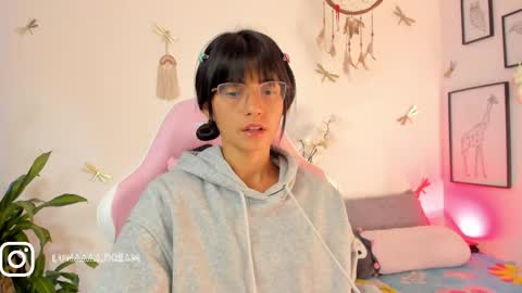 Snapshot of princessluna_14 chatting on May 2026 11:35:02 PM princessluna_14 online show from May 2026 11:35:02 PM