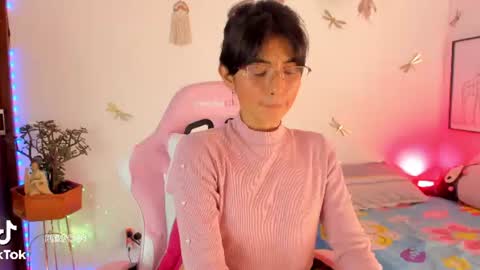 Snapshot of princessluna_14 chatting on June 2026 09:08:02 PM princessluna_14 online show from June 2026 09:08:02 PM