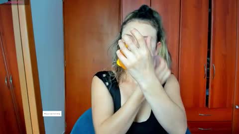 princessmariana25 online show from March 2026 08:10:01 PM