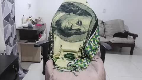 Snapshot of princessyummy chatting on February 2026 10:17:01 PM Princess online show from February 2026 10:17:01 PM