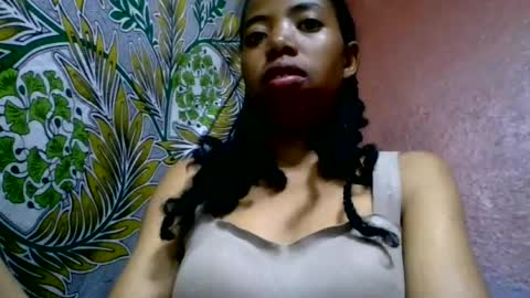 Snapshot of prisca880319 chatting on June 2026 04:52:02 AM prisca880319 online show from June 2026 04:52:02 AM