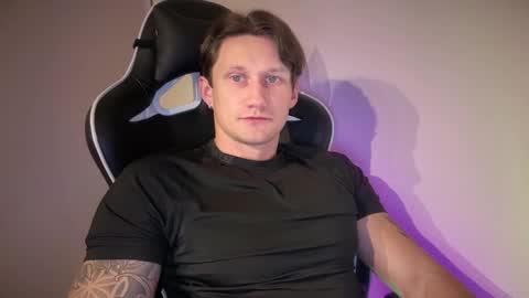 Oliver online show from October 2025 12:44:01 AM