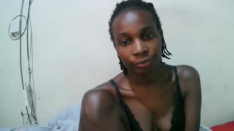 pritty_amber online show from April 2026 04:21:02 AM