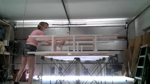 Properfuct online show from April 2026 08:34:01 PM