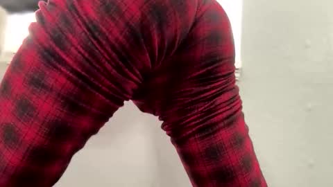 prtty2345 online show from April 2026 05:18:01 PM