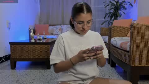 Snapshot of prvncessa_10 chatting on March 2025 04:38:02 AM INDEPENDENT MODEL online show from March 2025 04:38:02 AM