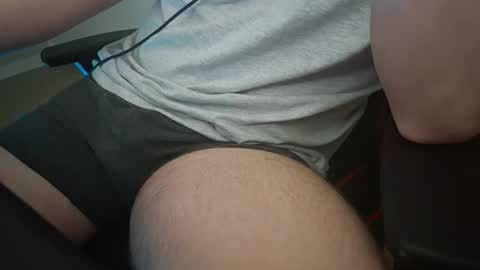 Snapshot of pryli27 chatting on April 2026 01:50:02 AM pryli27 online show from April 2026 01:50:02 AM