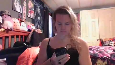 Snapshot of psycholette chatting on December 2024 08:22:02 PM ThickLetteSweetheart online show from December 2024 08:22:02 PM