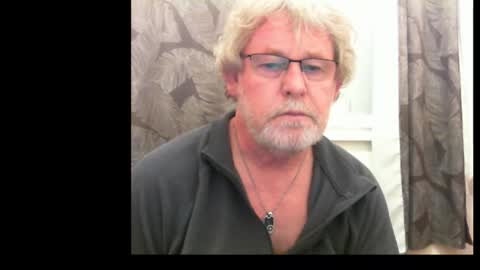 Snapshot of ptitrouquin chatting on November 2025 06:41:02 PM ptitrouquin online show from November 2025 06:41:02 PM