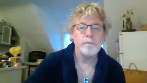 Snapshot of ptitrouquin chatting on December 2025 08:11:01 AM ptitrouquin online show from December 2025 08:11:01 AM