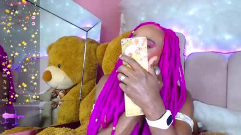 Snapshot of puca_eboony chatting on December 2024 01:37:01 AM pucca online show from December 2024 01:37:01 AM