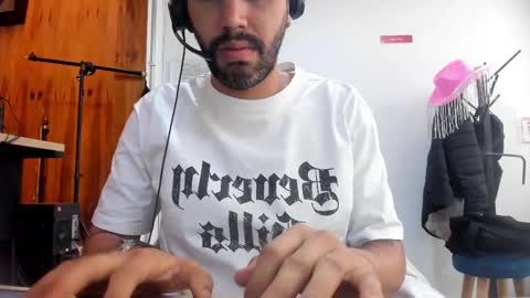 Diego online show from March 2025 05:05:01 PM