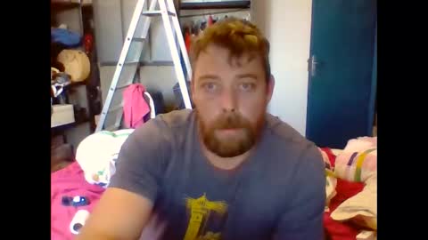 pug2222 online show from December 2024 03:43:01 PM