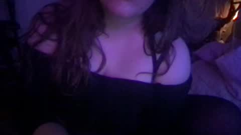 shy chub online show from October 2025 12:03:01 AM