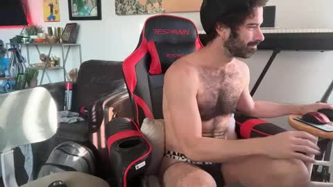 Snapshot of pupscritch chatting on February 2026 03:43:02 PM Pup Scritch online show from February 2026 03:43:02 PM