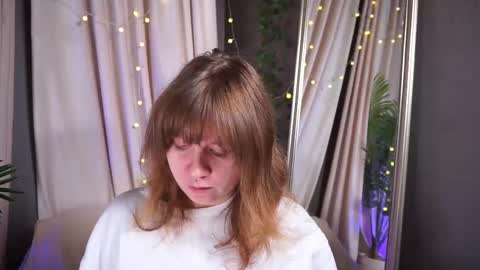 constant schedule Wednesday  Friday  Saturday  Sunday  The Rosemarie online show from October 2025 05:52:02 AM