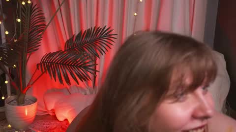 constant schedule Wednesday  Friday  Saturday  Sunday  The Rosemarie online show from November 2025 06:23:02 PM