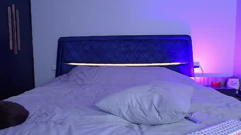 Julia online show from April 2026 05:20:02 PM