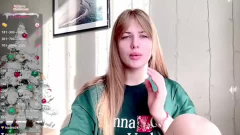 Snapshot of puremiraclealis chatting on December 2024 11:06:02 AM Alicia online show from December 2024 11:06:02 AM