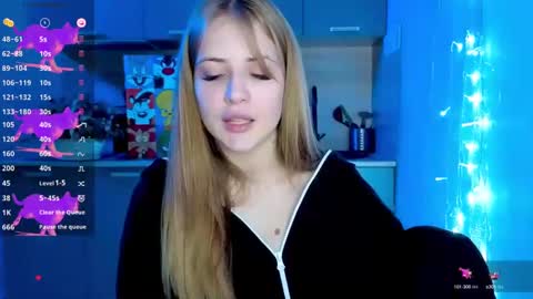 Snapshot of puremiraclealis chatting on March 2025 04:25:01 PM Alicia online show from March 2025 04:25:01 PM