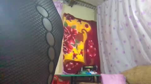 Snapshot of puresweetness20 chatting on February 2026 06:31:01 AM puresweetness20 online show from February 2026 06:31:01 AM