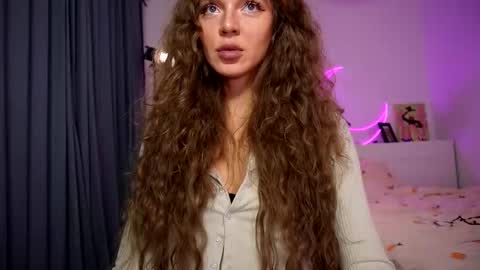 Snapshot of purple_baby chatting on October 2025 01:21:01 PM Sasha wait you here 6 of November. will celebrate my B- day online show from October 2025 01:21:01 PM