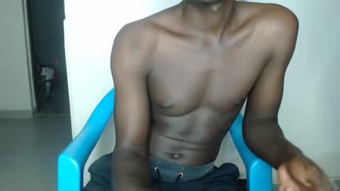 Snapshot of purple_hearts chatting on February 2026 06:59:02 PM purple_hearts online show from February 2026 06:59:02 PM