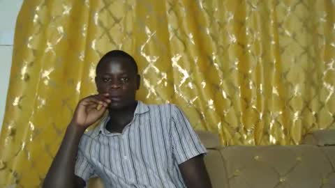 Snapshot of purple_hearts chatting on February 2026 03:25:02 AM purple_hearts online show from February 2026 03:25:02 AM