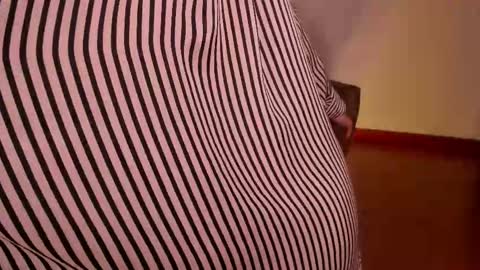 Snapshot of purple_opal chatting on March 2025 12:15:01 AM Vero online from Tuesday to Sunday online show from March 2025 12:15:01 AM