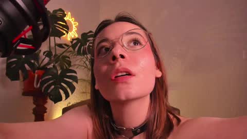 Snapshot of purple_opal chatting on March 2025 12:10:02 AM Vero online from Tuesday to Sunday online show from March 2025 12:10:02 AM