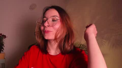 Snapshot of purple_opal chatting on March 2025 03:13:01 AM Vero online from Tuesday to Sunday online show from March 2025 03:13:01 AM