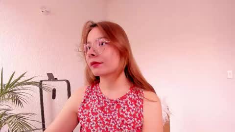 Snapshot of purple_opal chatting on September 2025 04:11:01 PM Vero online from Tuesday to Sunday online show from September 2025 04:11:01 PM