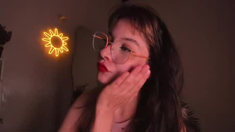 Vero online from Tuesday to Sunday online show from April 2026 09:23:01 PM