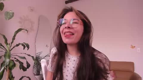 Vero online from Tuesday to Sunday online show from June 2026 05:06:02 PM