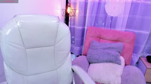 Anna  online show from December 2024 08:29:01 PM