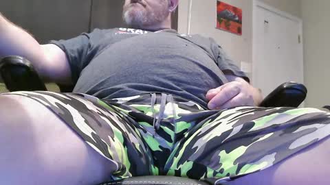 Snapshot of purpledragon7711 chatting on February 2025 05:10:02 AM purpledragon7711 online show from February 2025 05:10:02 AM