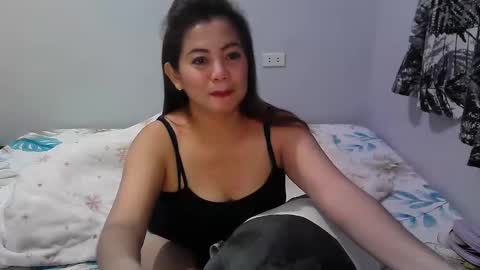 Snapshot of purpledust06 chatting on February 2025 02:15:02 PM Athena online show from February 2025 02:15:02 PM