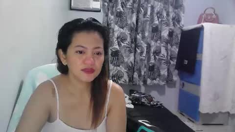 Snapshot of purpledust06 chatting on December 2025 04:01:02 PM Athena online show from December 2025 04:01:02 PM