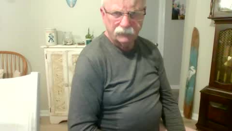 purpleshroom online show from February 2025 04:34:01 AM