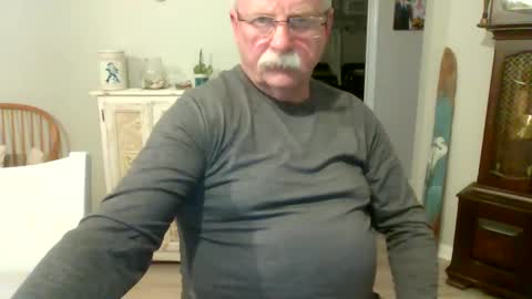 purpleshroom online show from February 2025 04:50:02 AM