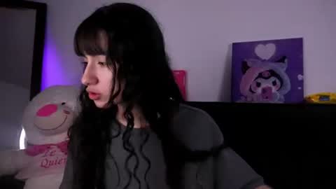 Snapshot of purplesnake_ chatting on August 2026 02:13:02 AM Alynn online show from August 2026 02:13:02 AM