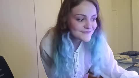 Elias online show from November 2025 07:05:02 PM