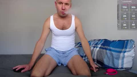 Snapshot of pushka13 chatting on September 2025 12:40:02 PM Valdis online show from September 2025 12:40:02 PM