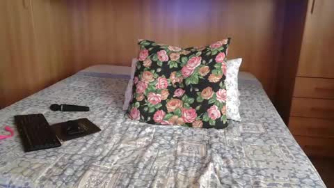 Mary online show from February 2025 12:37:01 PM