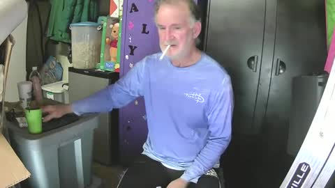 Mark online show from December 2024 04:09:02 PM