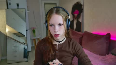 Dasha online show from March 2026 06:22:02 PM