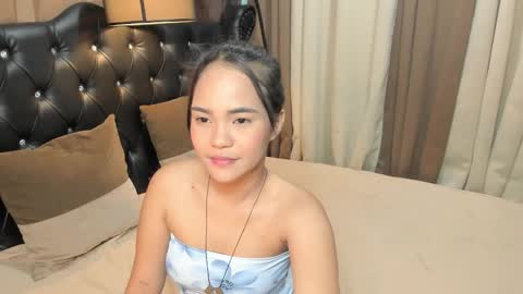 Snapshot of pussycat_anna chatting on October 2025 04:28:01 PM Anna online show from October 2025 04:28:01 PM