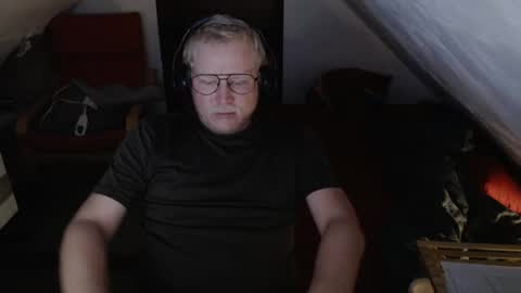 Snapshot of pussylovercb chatting on September 2025 08:47:01 PM pussylovercb online show from September 2025 08:47:01 PM